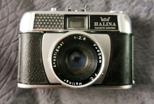 Macchina fotografica elettrica