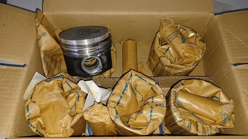71711147 kit pistoni nuovi - -,