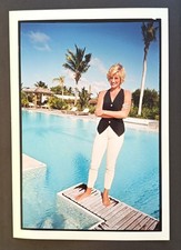 LADY DIANA A PIEDI NUDI VACANZA 1997 FOTOGRAFIA ORIGINALE AGENZIA DI STAMPA RARA