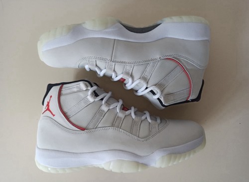 Air jordan tinta - 11, platino