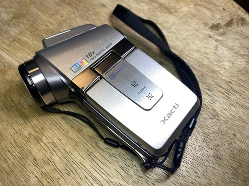 Xacti sanyo hd1a videocamera - sanyo,