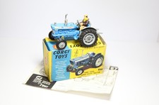 Trattore Corgi 67 Ford 5000