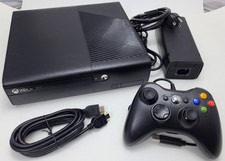 Microsoft Xbox 360E sistema di
