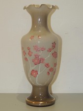 Antico vaso opalino francese, decorazione fiori