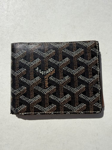 Well worn authentic goyard - *well,