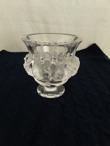 Lalique dampierre vase - dampierre,