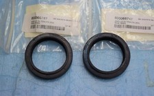 2 joints spy de fourche