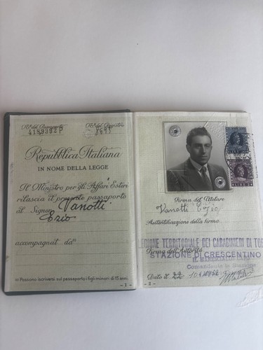 Passaporto anni - anni, 50