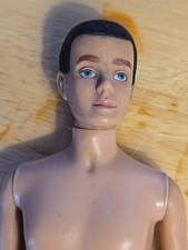 Bambola Barbie Ken capelli