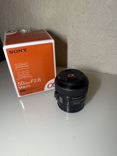 Sony 8 obiettivo - f2.8,