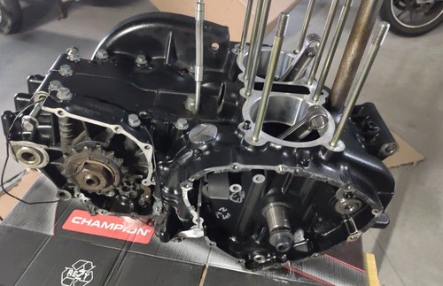 Blocco motore triumph - blocco,