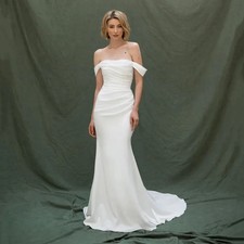 Abiti da sposa semplici spalle