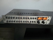 Behringer Serie Vintager Tubo