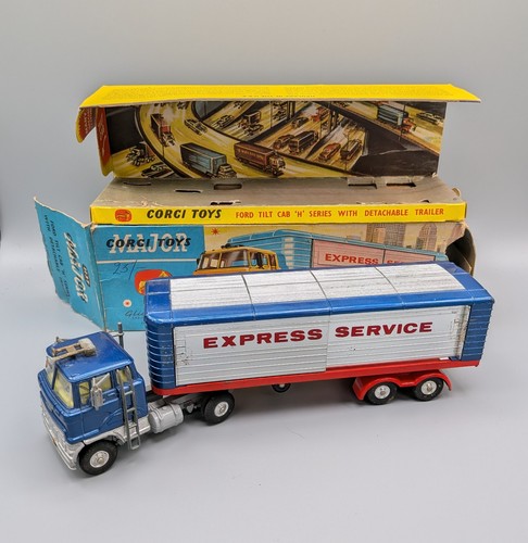 Corgi 1137 ford - 1137,