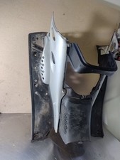 carena poggiapiedi il lato