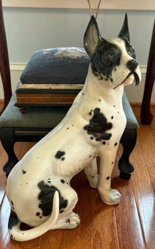 Grande statuina dalmata