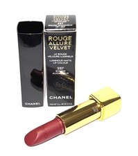 Chanel Rouge Allure Velvet