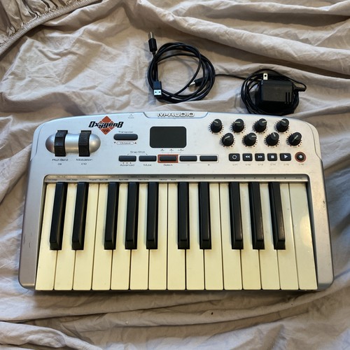 Audio oxygen v2 controller - m-audio, 8