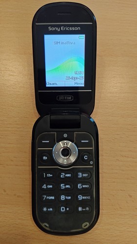 Cellulare sony ericsson z320i - sony-ericsson,
