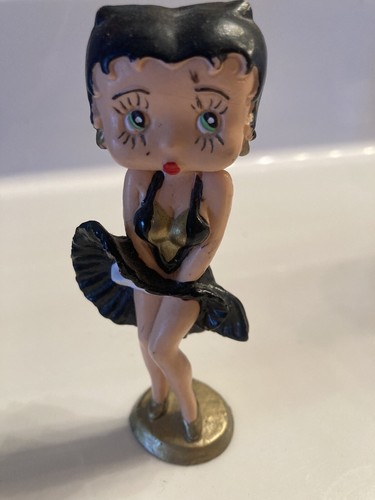 Figurina plastica betty - figurina,
