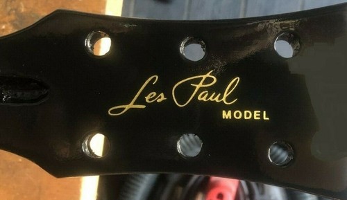 Decalcomania paletta chitarra