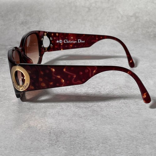 Christian dior used sunglasses - used,