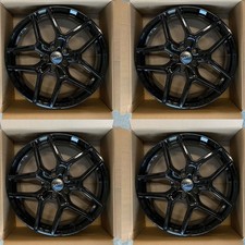 4 CERCHI IN LEGA 18 VOLVO V60