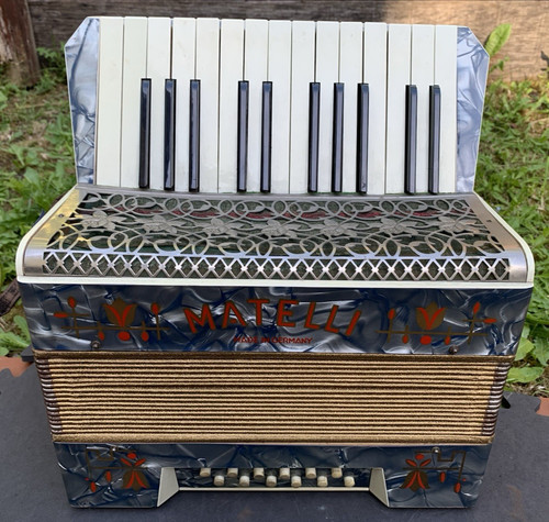 Fisarmonica pianoforte vintage