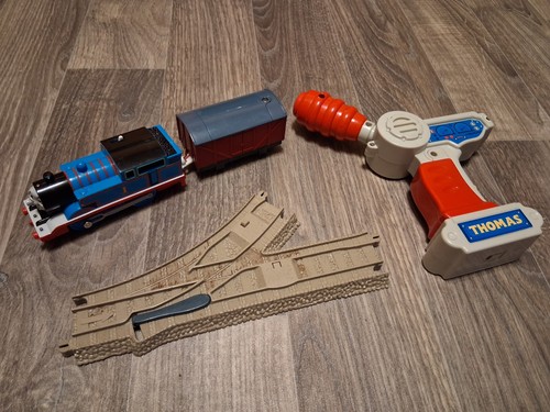 Thomas trackmaster tomy - thomas,