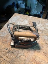 FERRO DA STIRO ANTICO