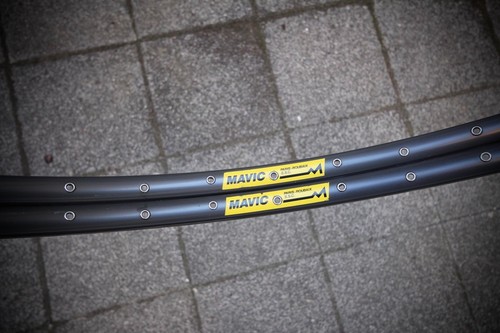 Mavic paris roubaix set - paris, s.s.c.