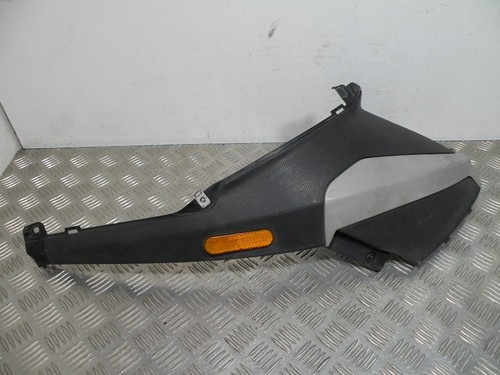 Carena laterale destra piaggio - carena,