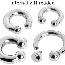 Ferro di cavallo filettato