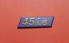 Scritta laterale "45 i.e."