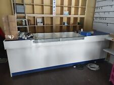 bancone con vetrina 3*1*80cm bianco e blu