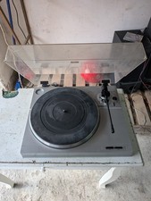 Giradischi Sanyo TP 220