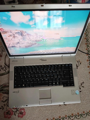 Computer notebook fujitsu - computer,