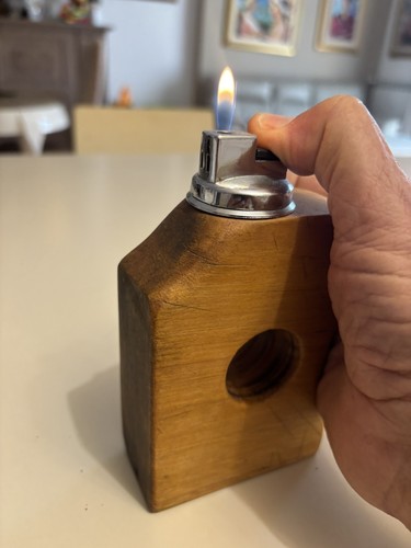 Vecchio accendino artigianale - accendino,