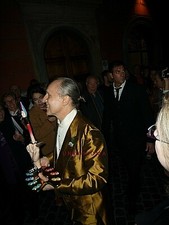 2009 luigi ontani passeggiata - 2009,