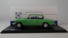 Solido BMW 1602 Taiga green