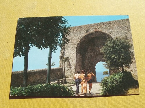 Castiglione della - castiglione,