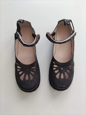 Ballerine nere, cinturino regolabile con velcro, n. 41