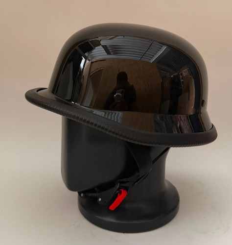 Mezzo casco tedesco retrò