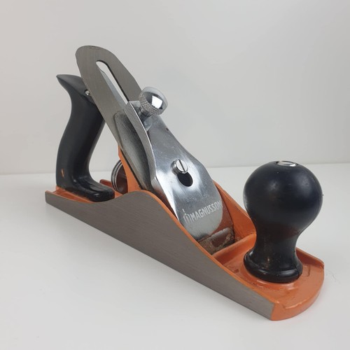 Magnusson number carpenters - 4,