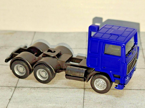 Herpa 318082 volvo f10 - volvo,