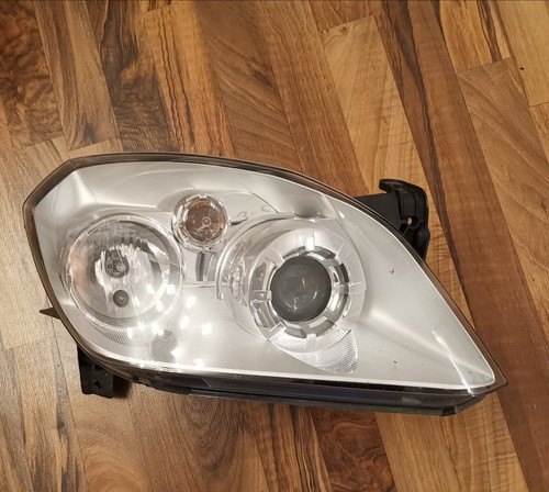 Faro proiettore anteriore