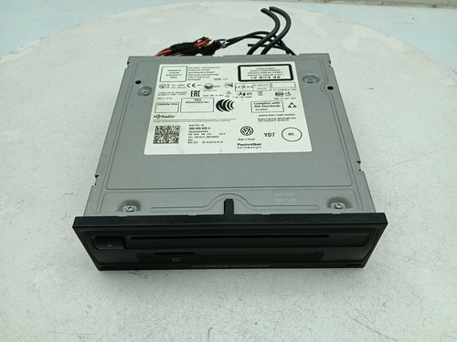 Volkswagen golf stereo head - volkswagen,