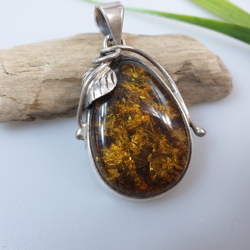 Collana con ambra verde - , pietra