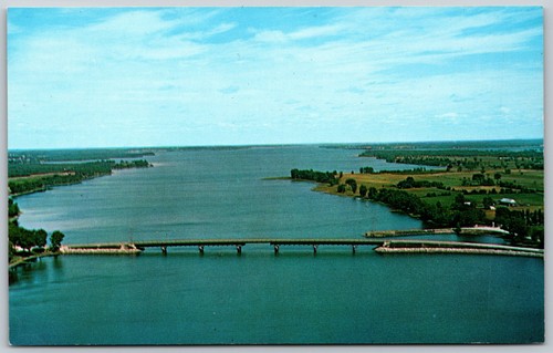 C1973 north hero bridge lake - hero,