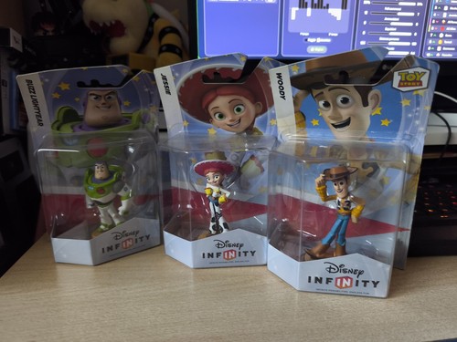 Disney infinity toy - story, buzz